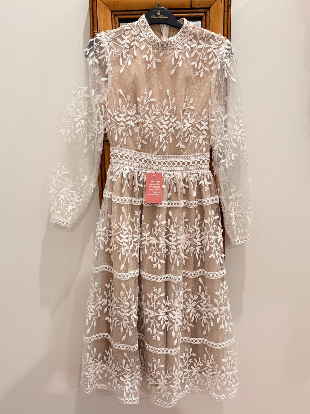 🏷️ New with tags Ivy City Co Sicily lace dress in size XXS white - Picture 2 of 4